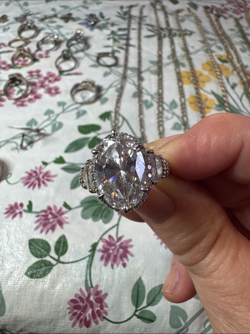 Sparkling Silver-Tone Oval CZ Cocktail Ring - Clear White